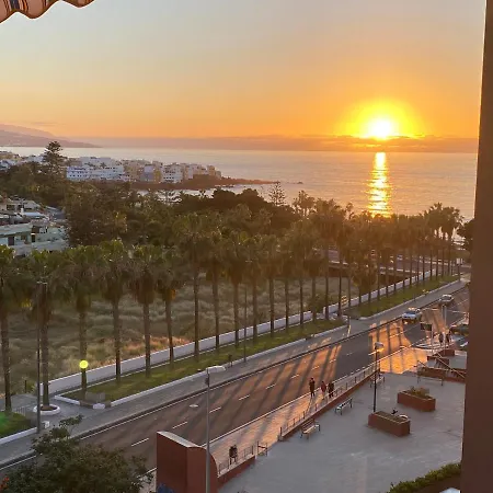 Loft Vistas Playa Jardin Apartament *