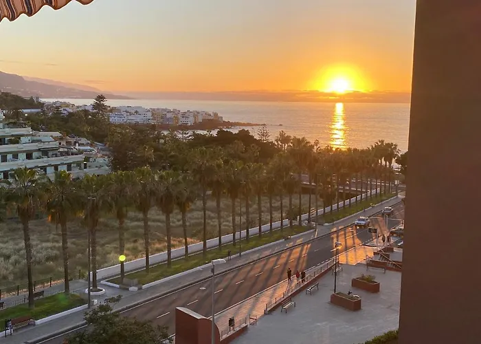 Loft Vistas Playa Jardin 公寓 *