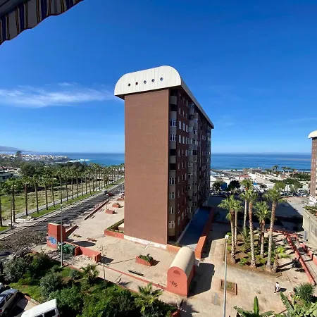 Loft Vistas Playa Jardin アパート